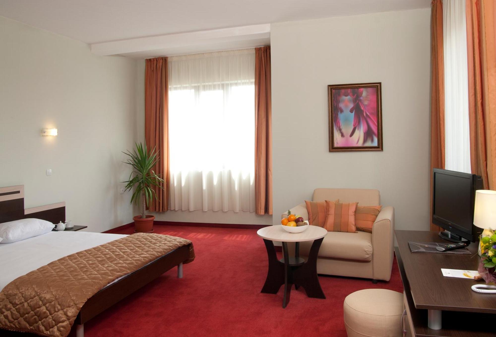Park Hotel Arbanassi Oda fotoğraf